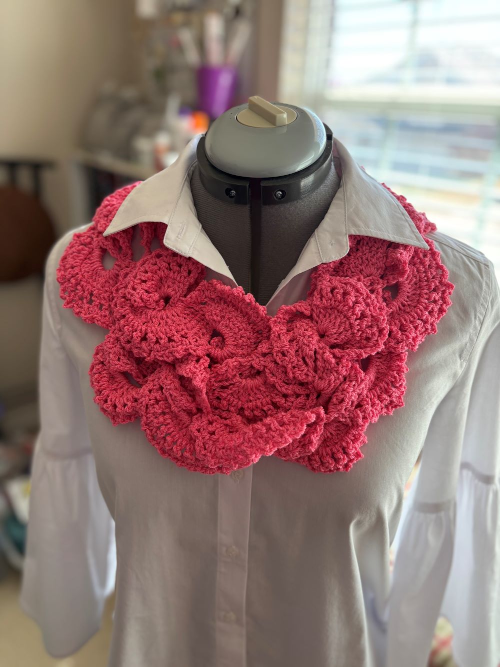 Shell/Scallop crocheted scarf