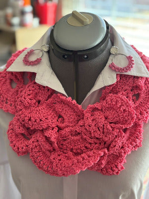 Shell/Scallop crocheted scarf